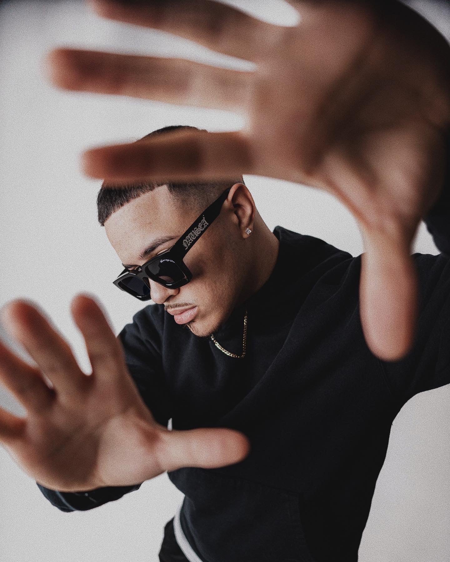 ONYX SHADES